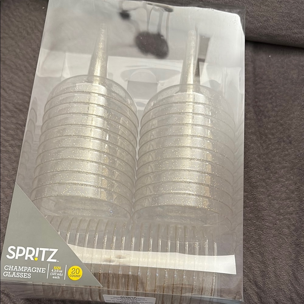 Spritz Glittering Silver Champagne Flutes